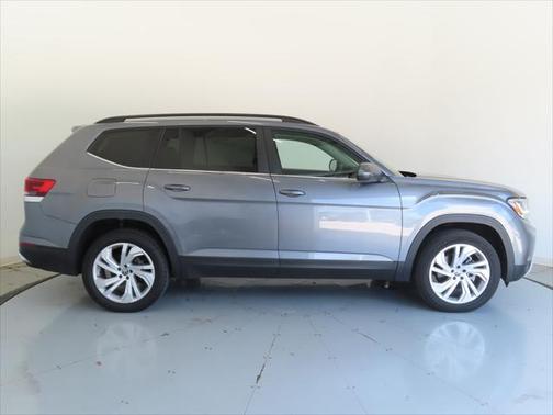 2021 Volkswagen Atlas 3.6L SE w/Technology