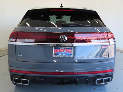 2025 Volkswagen Atlas Cross Sport 2.0T SEL Premium