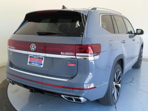 2026 Volkswagen Atlas 2.0T SEL Premium R-Line 4MOTION