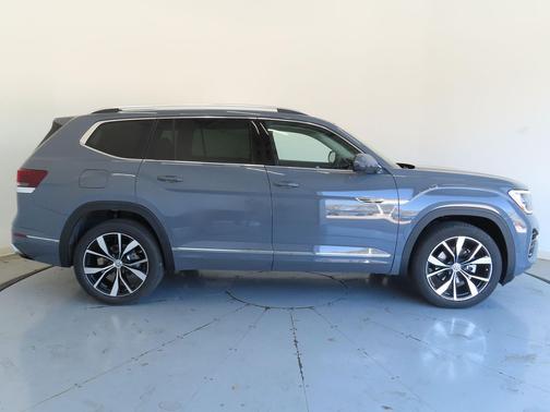 2026 Volkswagen Atlas 2.0T SEL Premium R-Line 4MOTION