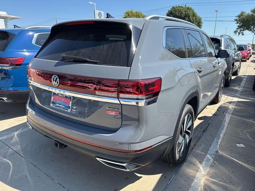 2025 Volkswagen Atlas 2.0T SEL