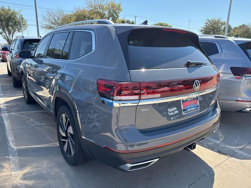 2025 Volkswagen Atlas 2.0T SEL