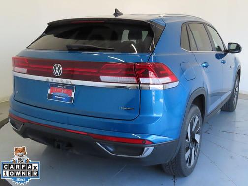 2024 Volkswagen Atlas Cross Sport 2.0T SE w/Technology 4MOTION