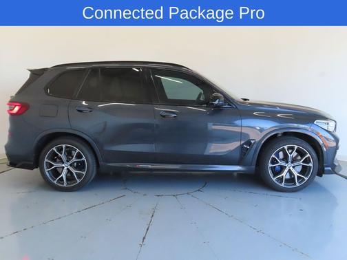 2021 BMW X5 M50i