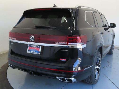 2026 Volkswagen Atlas 2.0T SEL Premium R-Line 4MOTION