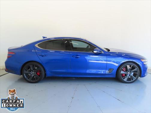 2022 Genesis G70 3.3T RWD