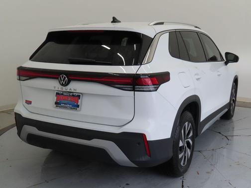 2026 Volkswagen Tiguan 2.0T S