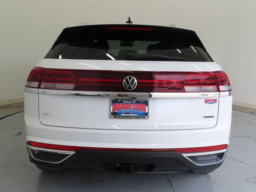 2026 Volkswagen Atlas Cross Sport 2.0T SEL
