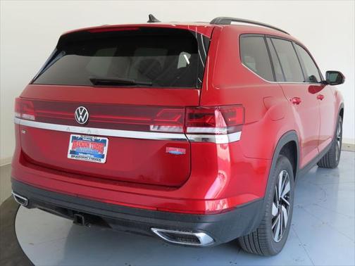 2025 Volkswagen Atlas 2.0T SE w/Technology