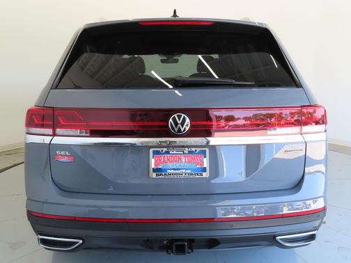 2025 Volkswagen Atlas 2.0T SEL