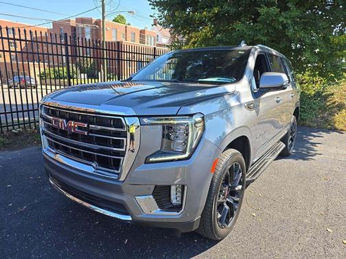 2022 GMC Yukon SLT