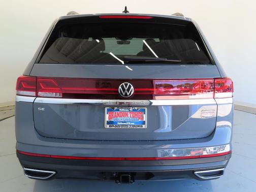 2025 Volkswagen Atlas 2.0T SE w/Technology 4MOTION