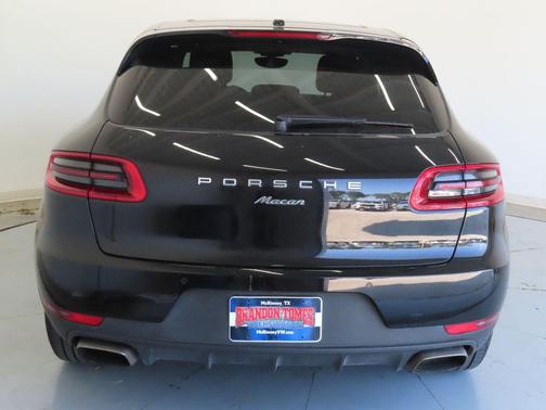 2017 Porsche Macan Base