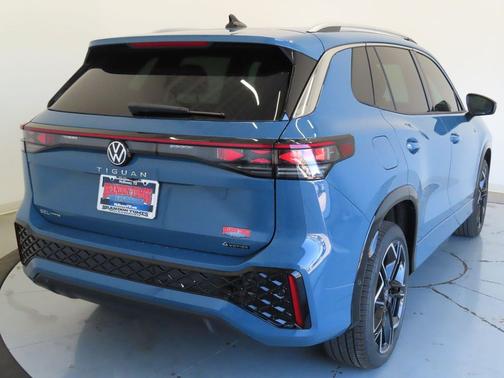 2026 Volkswagen Tiguan 2.0T SEL R-Line 4MOTION