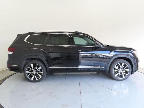 2026 Volkswagen Atlas 2.0T SEL Premium R-Line 4MOTION
