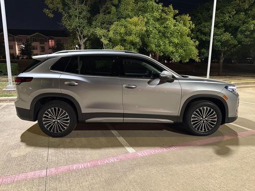 2025 Volkswagen Tiguan 2.0T S