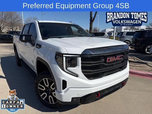 2024 GMC Sierra 1500 AT4