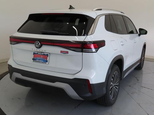 2025 Volkswagen Tiguan 2.0T S