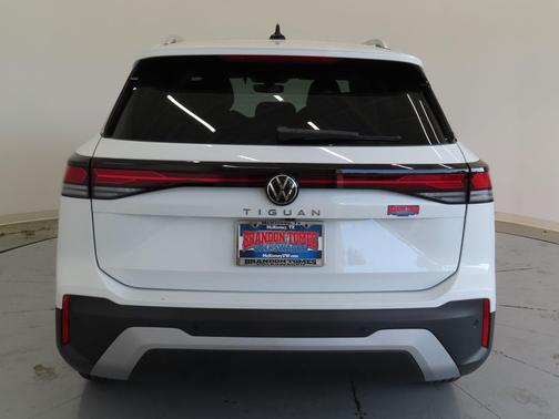 2025 Volkswagen Tiguan 2.0T S
