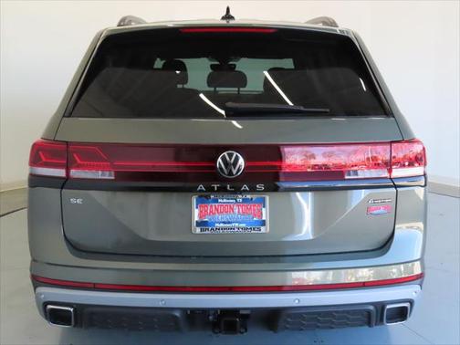 2025 Volkswagen Atlas 2.0T Peak Edition