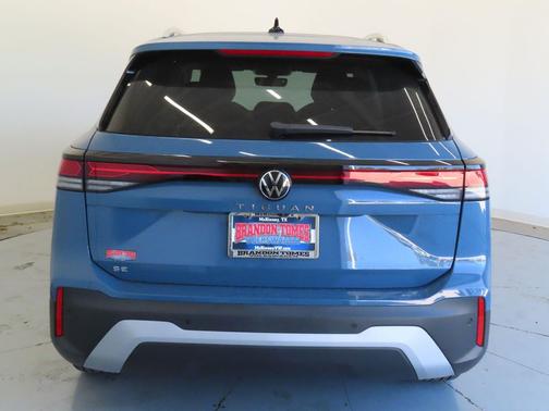 2025 Volkswagen Tiguan 2.0T SE