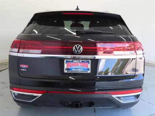 2026 Volkswagen Atlas Cross Sport 2.0T SEL