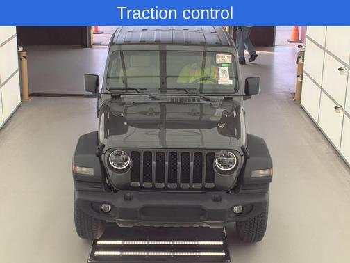 2020 Jeep Wrangler Black and Tan 4X4