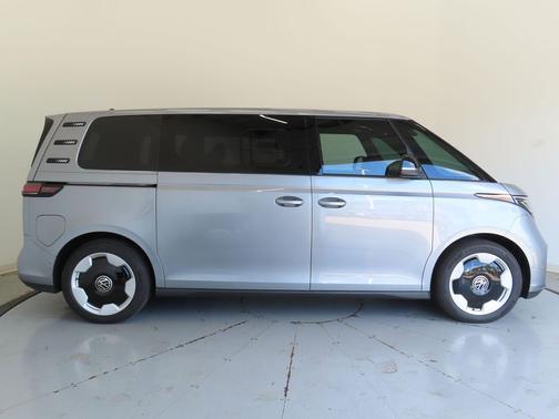 2025 Volkswagen ID. Buzz Pro S