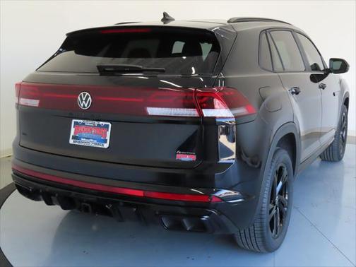2025 Volkswagen Atlas Cross Sport 2.0T SEL
