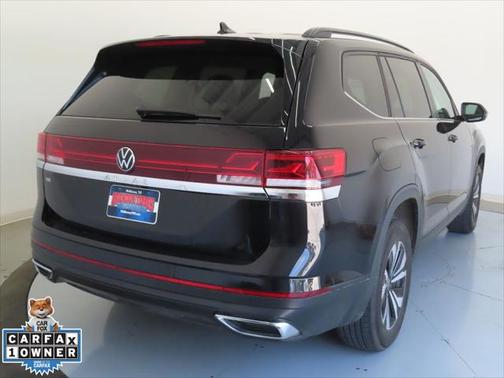 2024 Volkswagen Atlas 2.0T SE