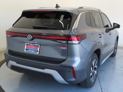 2025 Volkswagen Tiguan 2.0T S