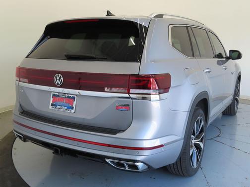 2026 Volkswagen Atlas 2.0T SEL Premium R-Line 4MOTION