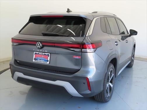 2025 Volkswagen Tiguan 2.0T SE