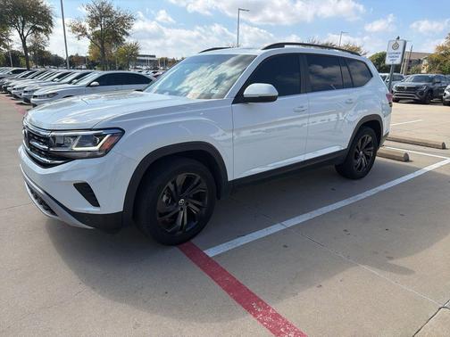 2021 Volkswagen Atlas 3.6L SE w/Technology