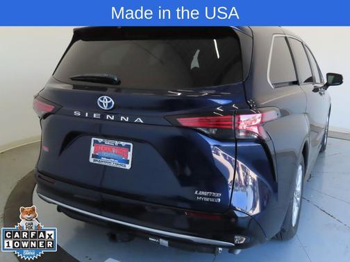 2023 Toyota Sienna Limited 7-Passenger