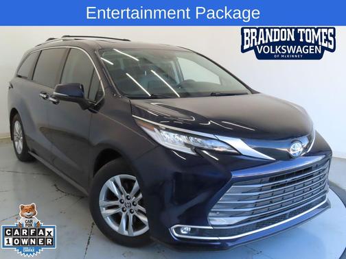 2023 Toyota Sienna Limited 7-Passenger