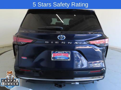 2023 Toyota Sienna Limited 7-Passenger