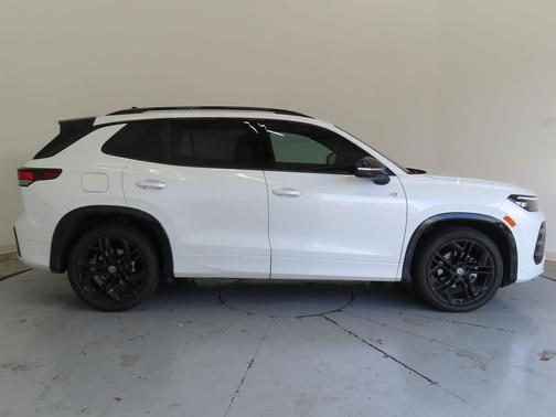 2025 Volkswagen Tiguan 2.0T SE R-Line Black