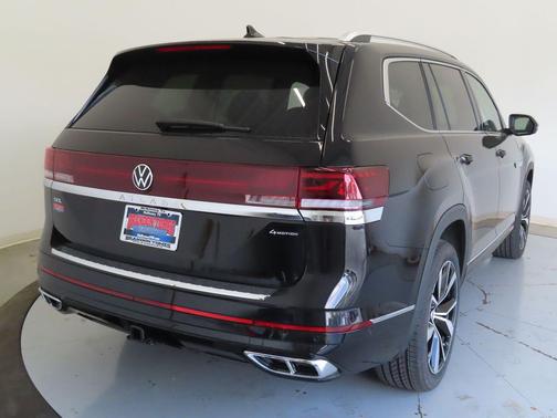 2026 Volkswagen Atlas 2.0T SEL Premium R-Line 4MOTION