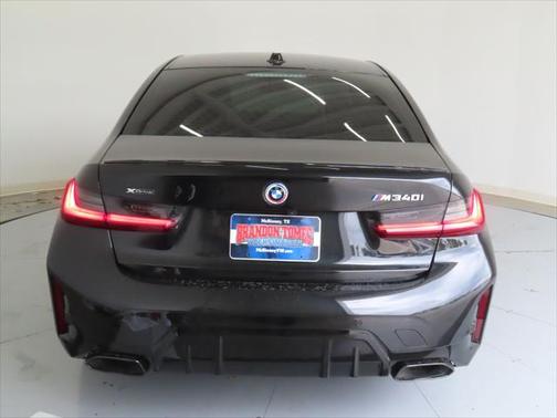 2025 BMW M340 xDrive