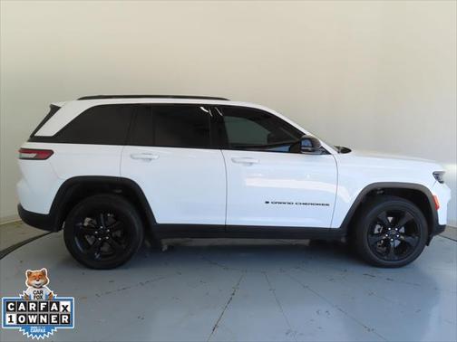 2024 Jeep Grand Cherokee Altitude