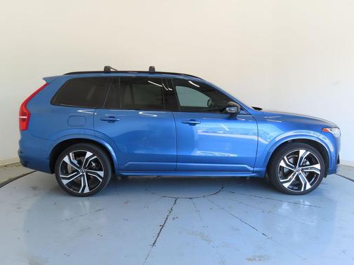 2020 Volvo XC90 T6 R-Design