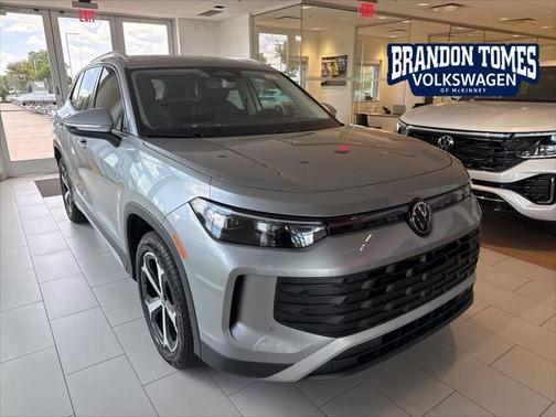 2025 Volkswagen Tiguan 2.0T SE