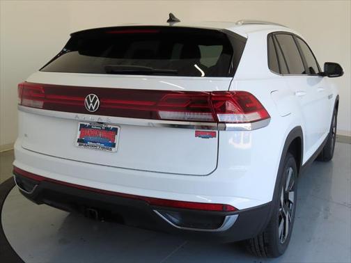 2025 Volkswagen Atlas Cross Sport 2.0T SE w/Technology