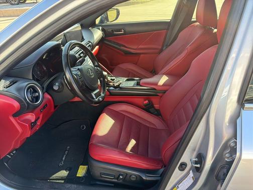 2022 Lexus IS 350 Base