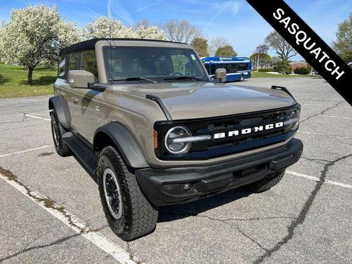 MARSH GRAY 2025 Ford Bronco Outer Banks