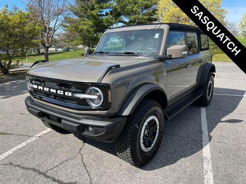 MARSH GRAY 2025 Ford Bronco Outer Banks