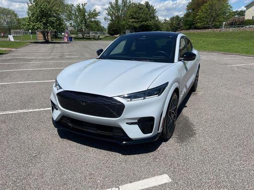 2022 Ford Mustang Mach-E GT