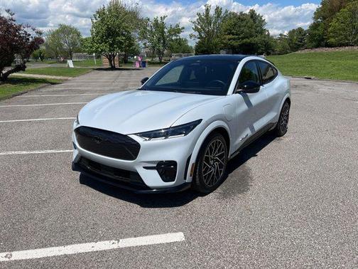 2022 Ford Mustang Mach-E GT