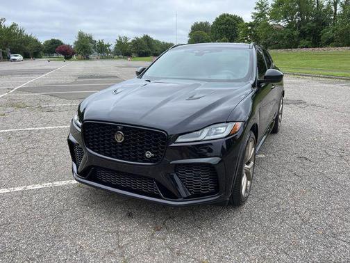 2023 Jaguar F-PACE SVR P550 AWD Automatic